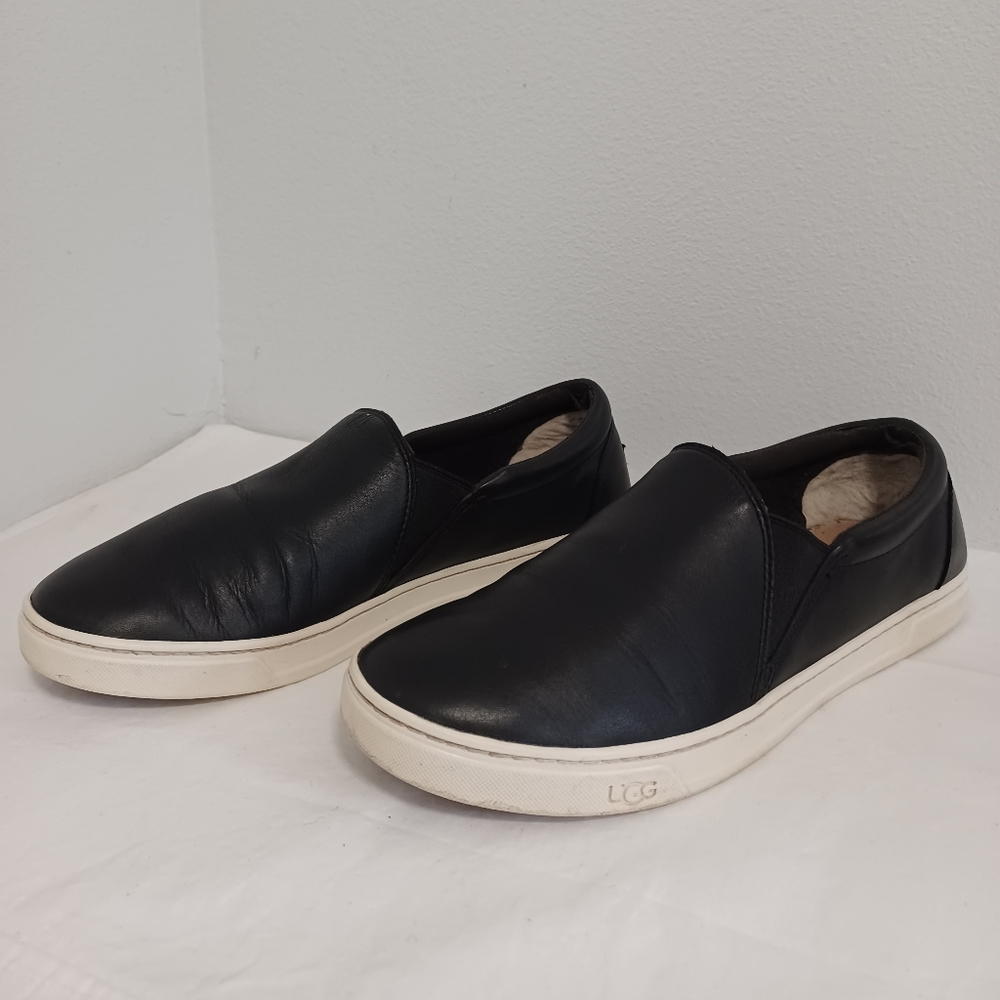 Ugg sneakers women's slip-on black leather size 10